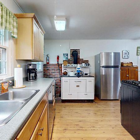 1 Bed 1 Bath Vacation Home In Сильва Экстерьер фото